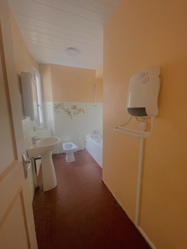 Appartement - 72 m² - 4 pièces