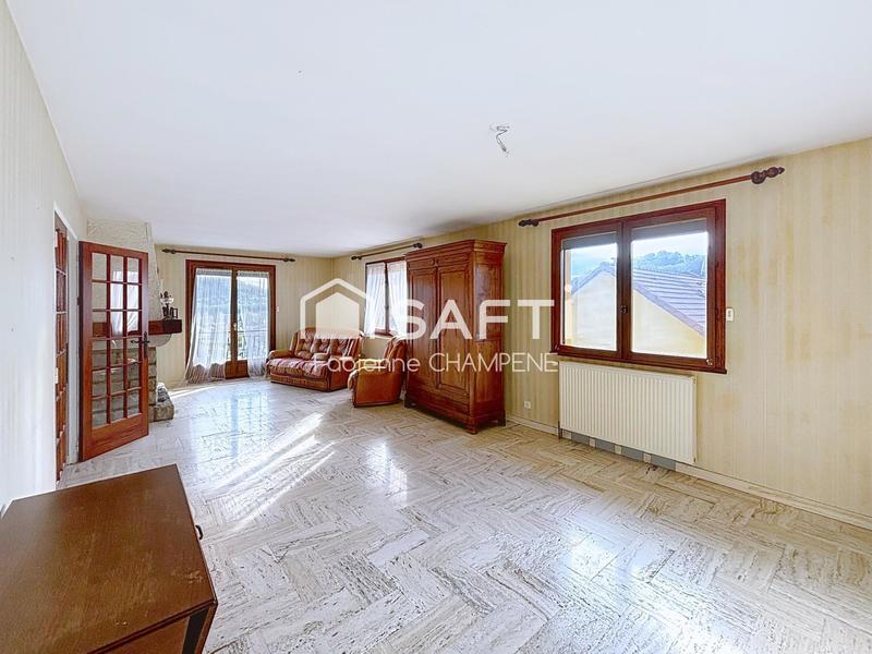 Maison - 136 m² - 6 pièces