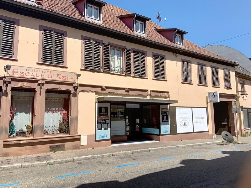 Local commercial - 96 m²