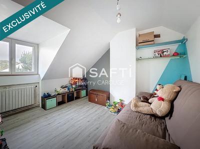 Maison - 85 m² - 5 pièces