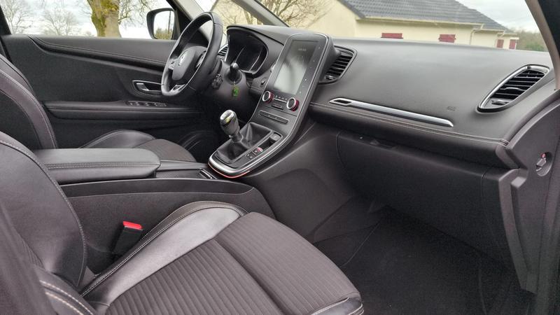 Renault Scénic 1.5 dCi 110 Intens