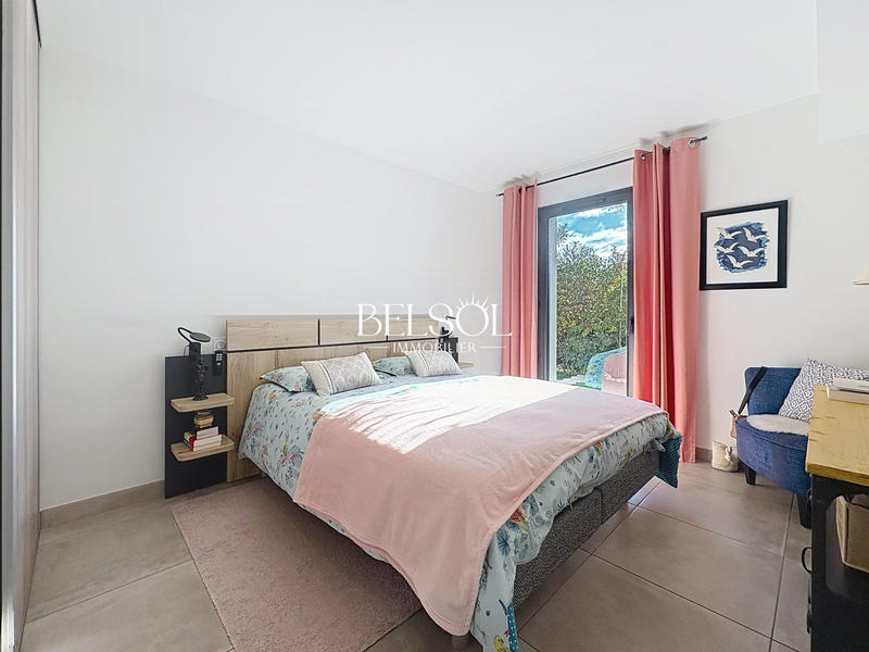 Maison contemporaine - 97 m² - 5 pièces