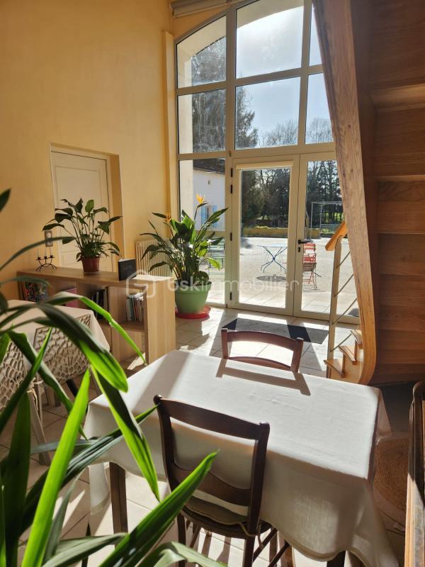 Maison de maîtres - 530 m² - 17 pièces