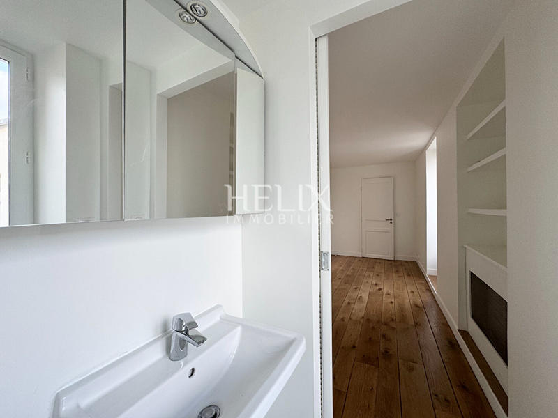 Appartement - 128 m² - 5 pièces