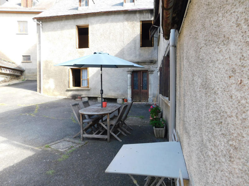 Propriété - 160 m² - 6 pièces