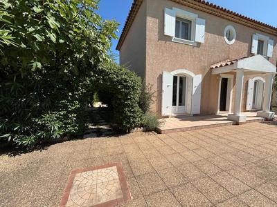 Villa - 123 m² - 4 pièces