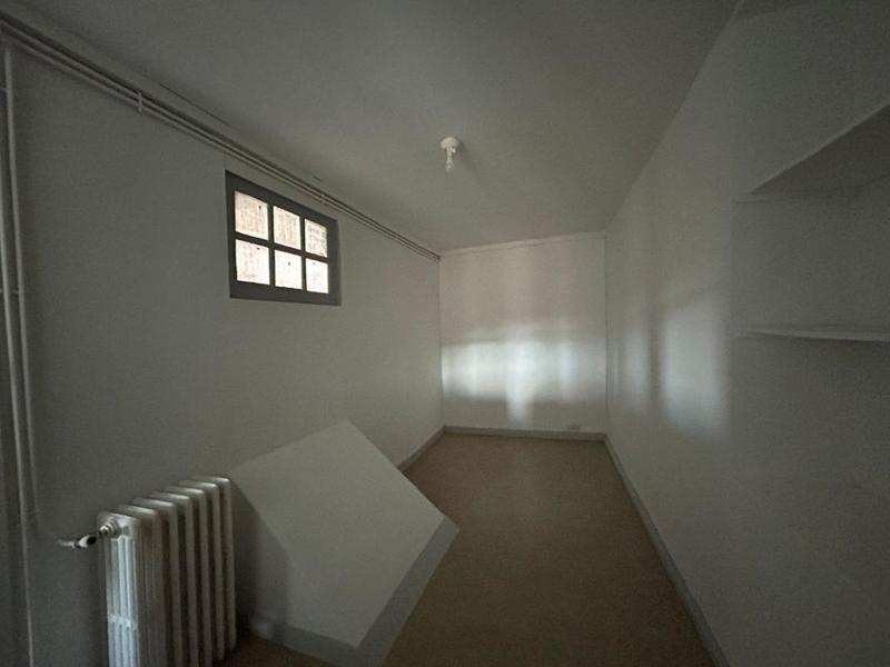Appartement - 100 m² - 3 pièces