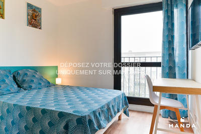Chambre - 81 m² - 5 pièces