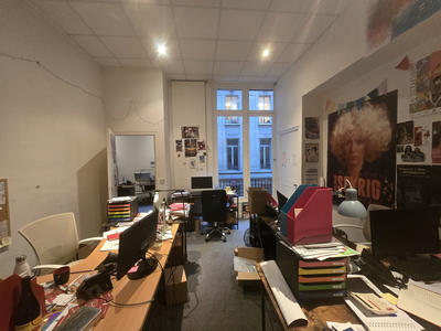 Bureau - 380 m²