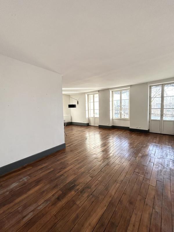 Appartement - 70 m² - 2 pièces