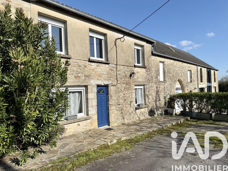 Maison - 274 m² - 12 pièces