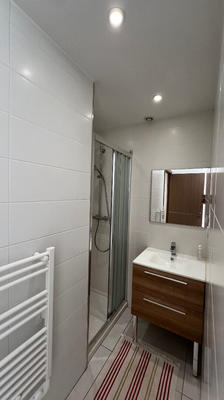 Appartement - 90 m² - 3 pièces