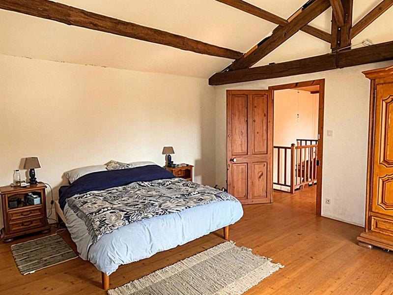 Maison - 144 m² - 4 pièces