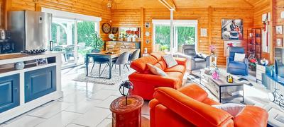Maison de bois - 108 m² - 4 pièces