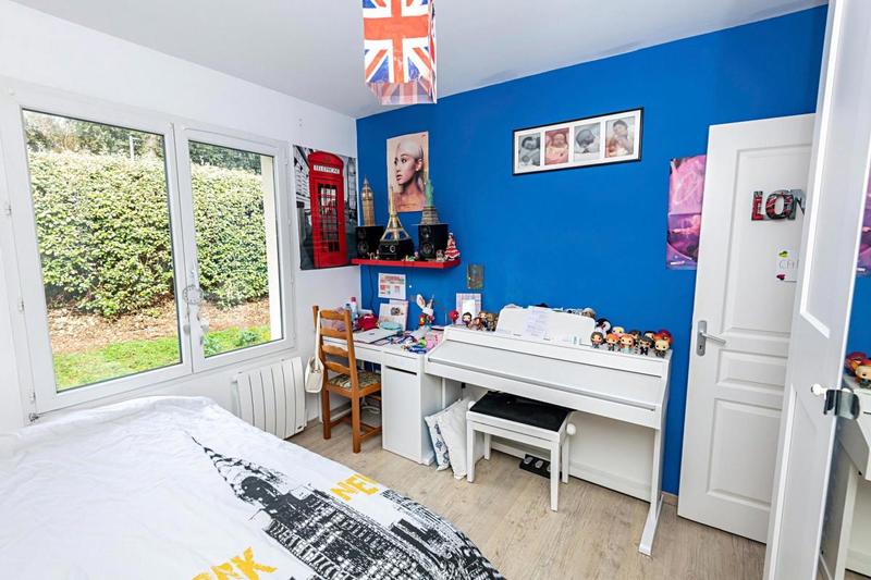 Maison - 102 m² - 5 pièces