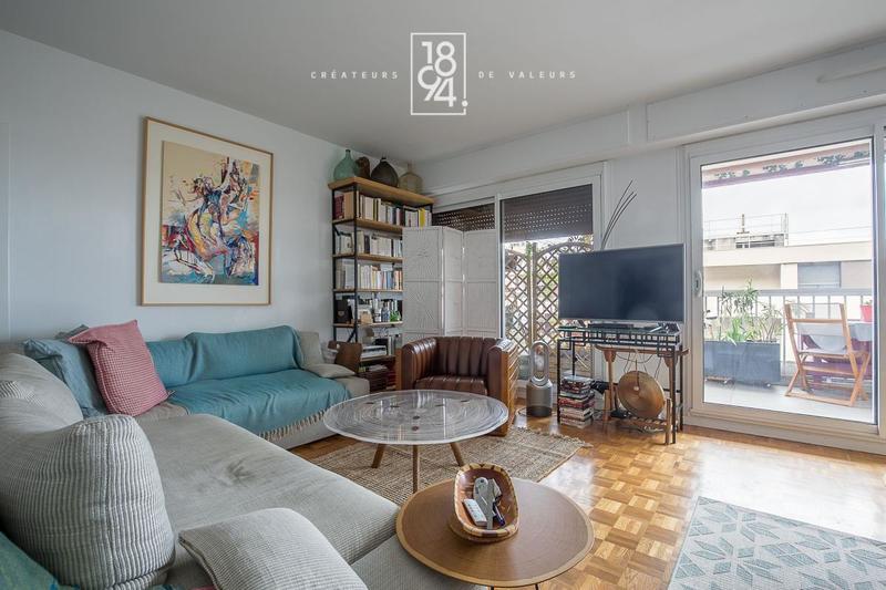 Appartement - 94 m² - 4 pièces