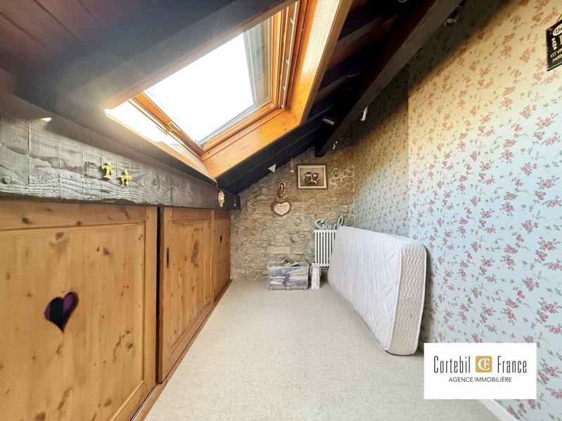 Maison - 123 m² - 4 pièces