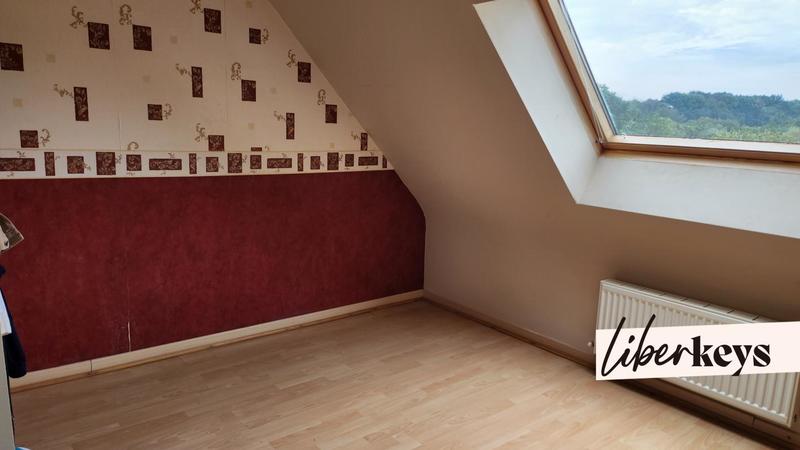 Maison - 167 m² - 9 pièces