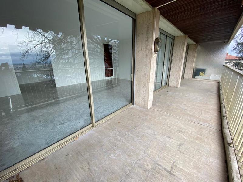 Appartement - 104 m² - 4 pièces