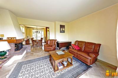 Pavillon - 185 m² - 8 pièces