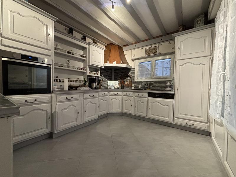 Maison - 150 m² - 4 pièces