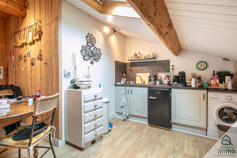 Fonds de commerce - Local commercial - 384 m²