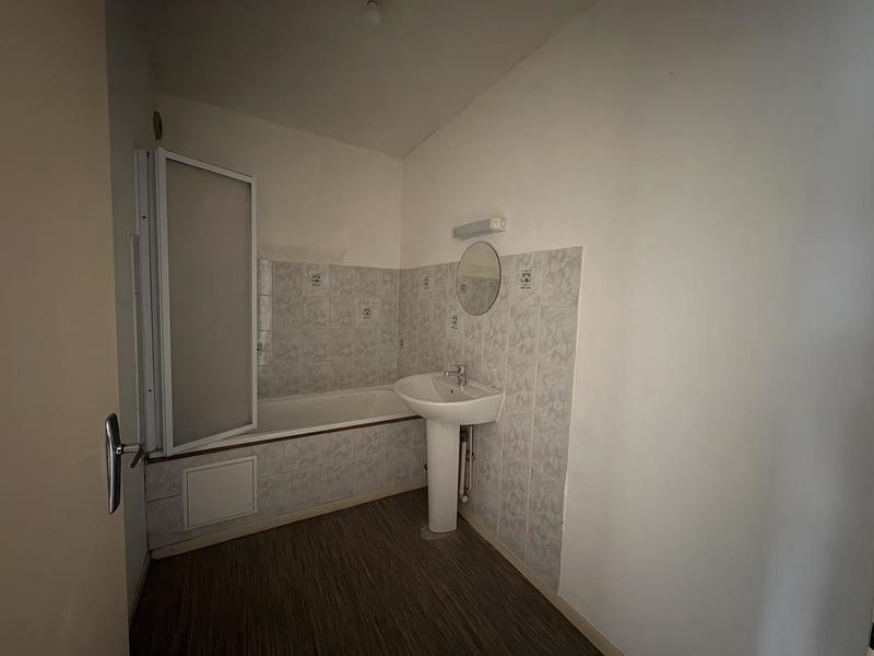 Appartement - 84 m² - 4 pièces