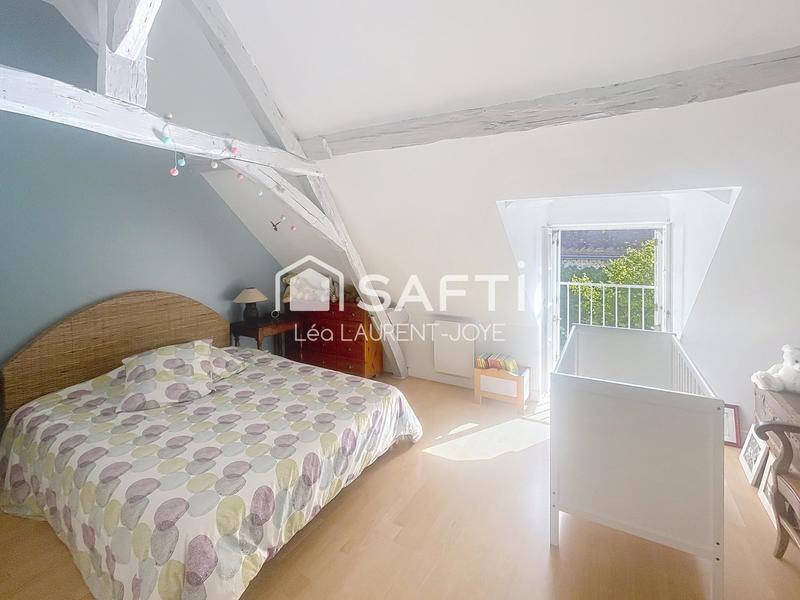 Maison - 336 m² - 13 pièces