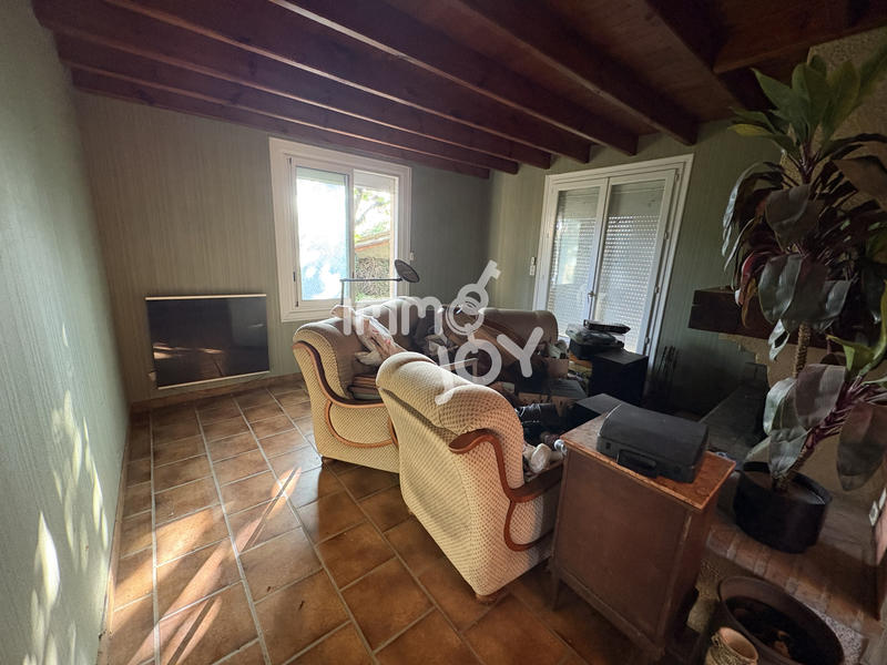 Maison - 250 m² - 7 pièces