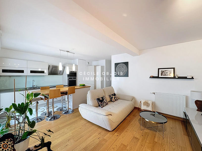 Appartement - 69 m² - 3 pièces