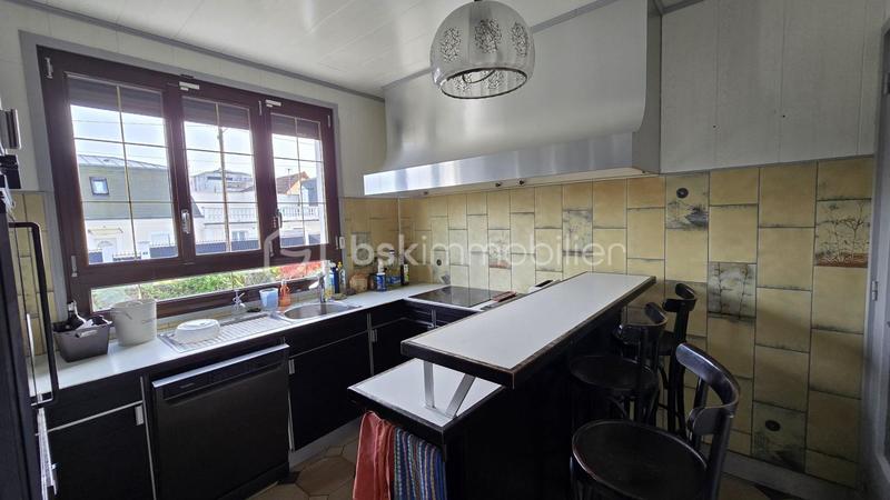 Maison - 88 m² - 5 pièces