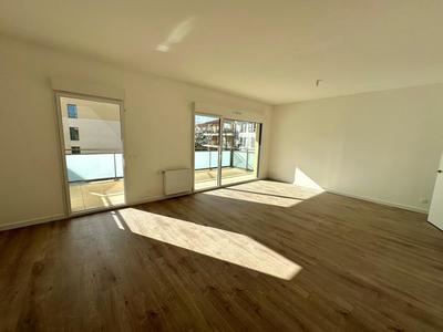 Appartement - 82 m² - 4 pièces