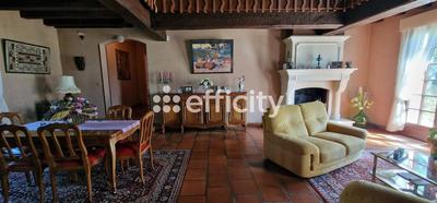 Villa - 235 m² - 8 pièces