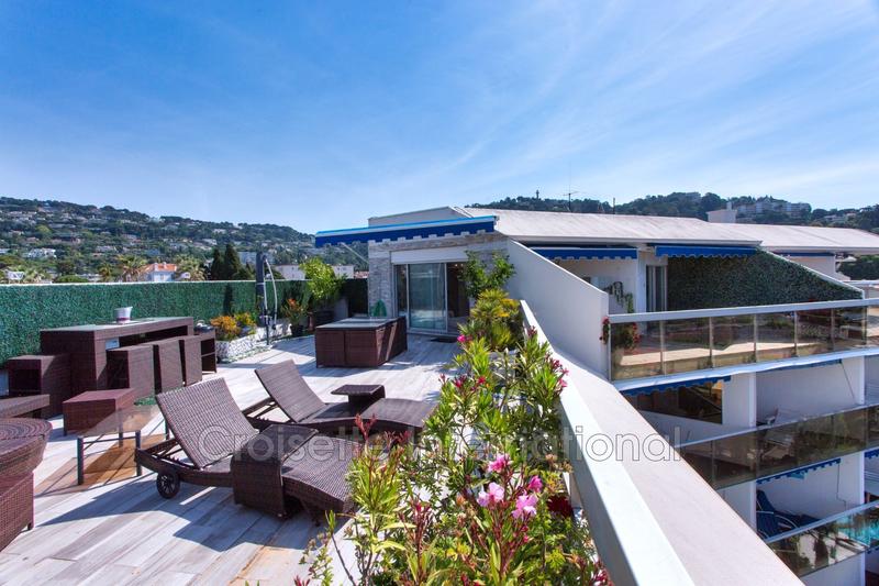 Appartement - 136 m² - 4 pièces