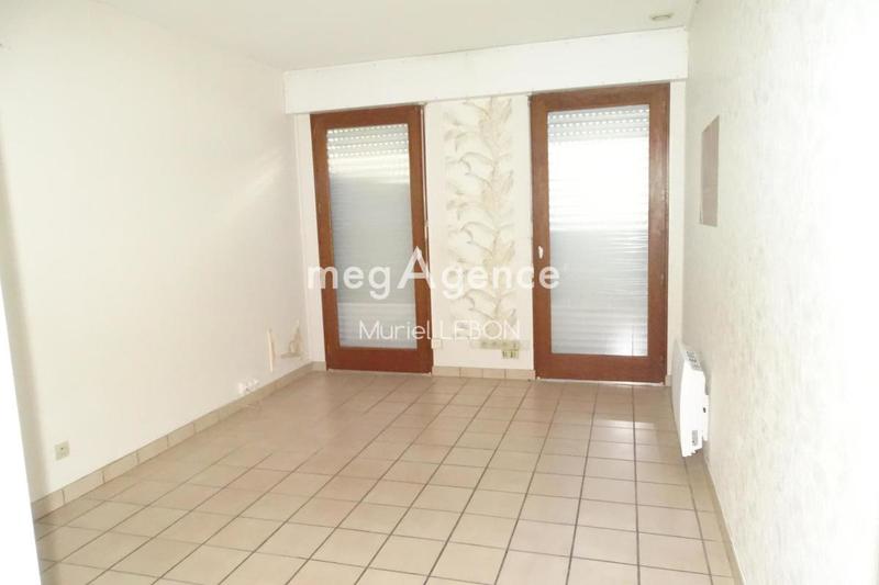 Maison - 300 m² - 12 pièces