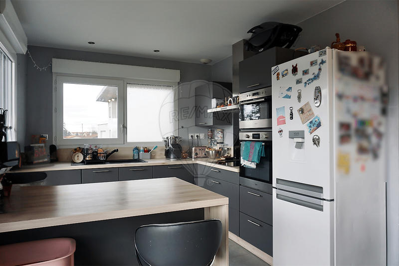 Appartement - 89 m² - 4 pièces