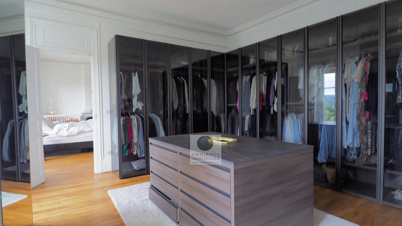 Appartement - 371 m² - 11 pièces