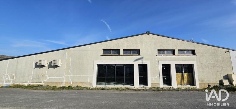 Local commercial - 1 060 m²