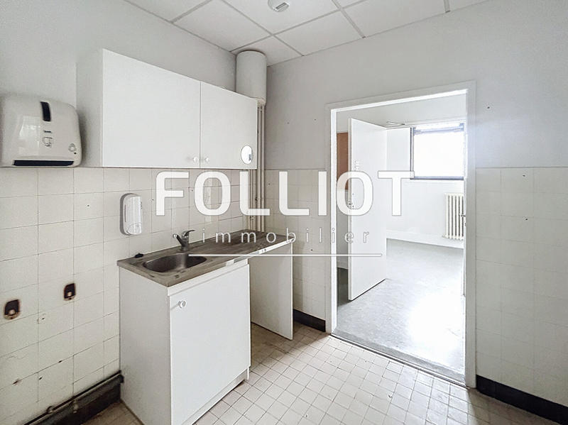 Local commercial - 134 m²