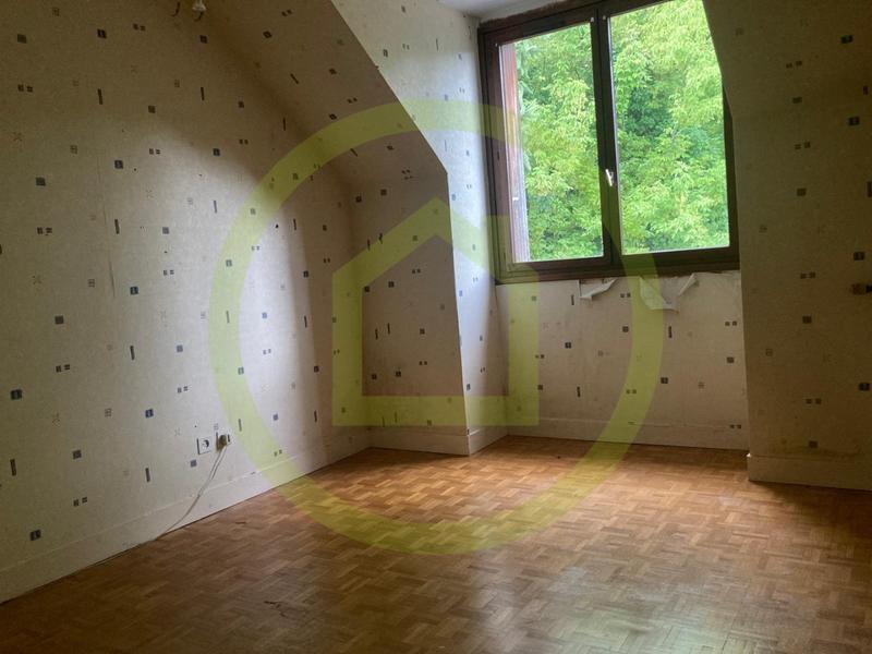 Maison - 169 m² - 6 pièces