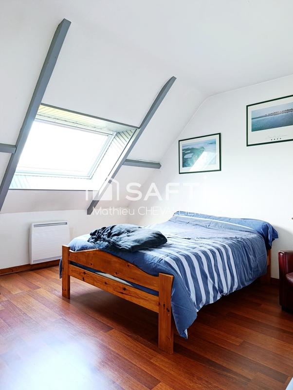 Maison - 195 m² - 10 pièces