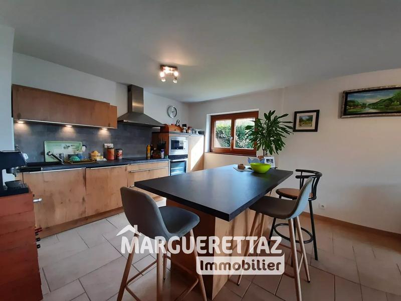 Appartement - 70 m² - 4 pièces