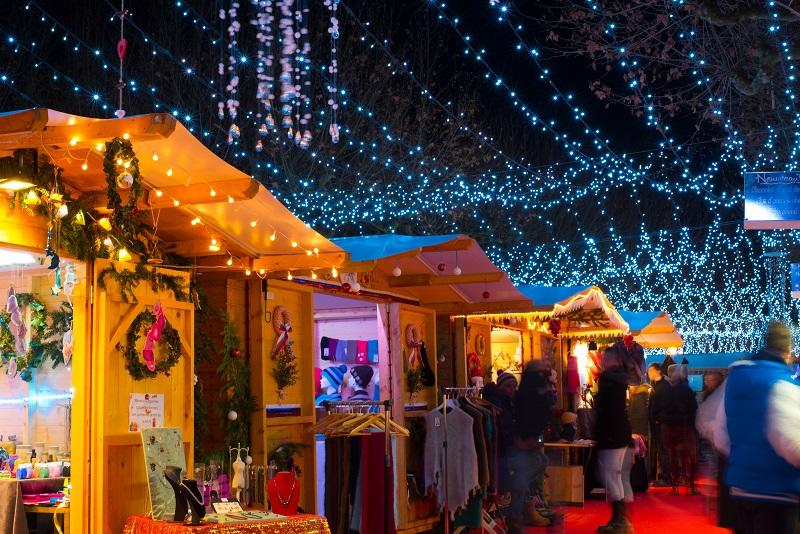 Marché de Noël et sa Patinoire