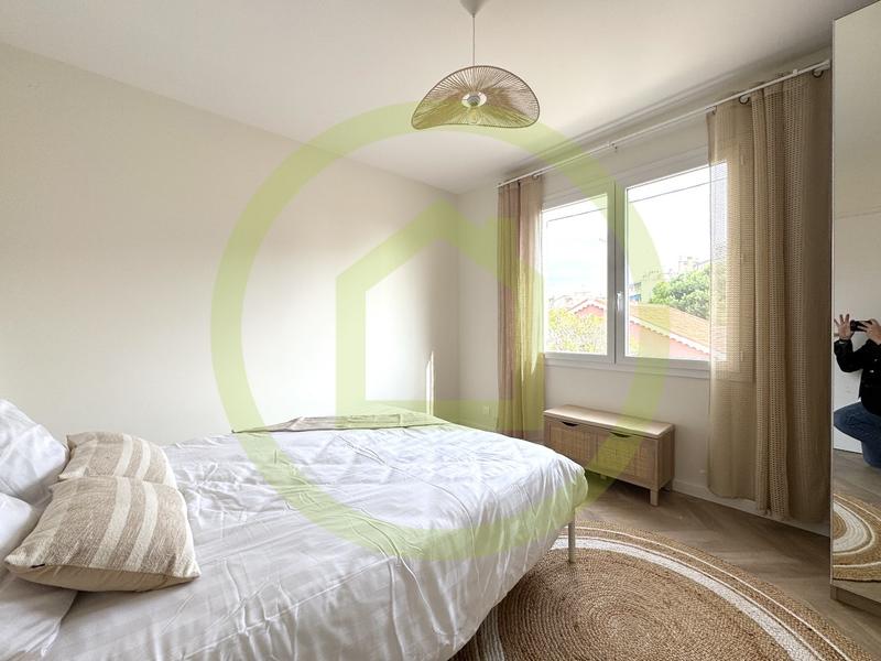 Appartement - 70 m² - 4 pièces