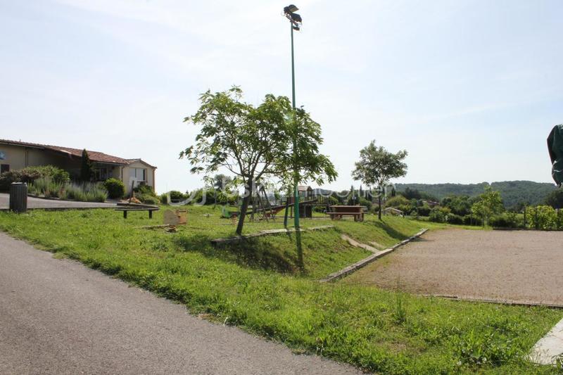 Terrain constructible - 488 m²