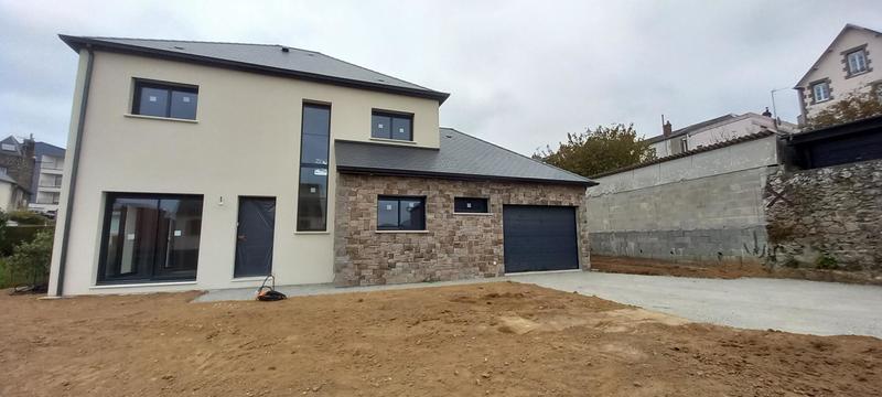 Maison - 125 m² - 6 pièces