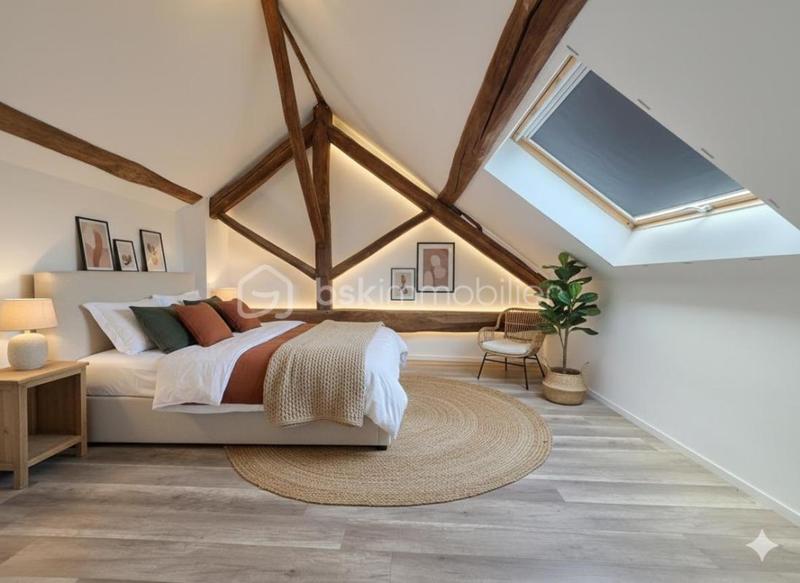 Maison en pierre - 110 m² - 4 pièces