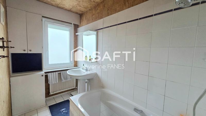 Maison - 111 m² - 6 pièces