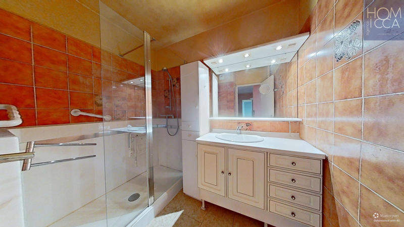 Appartement - 98 m² - 5 pièces