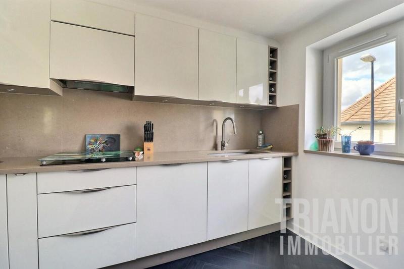 Maison - 161 m² - 5 pièces